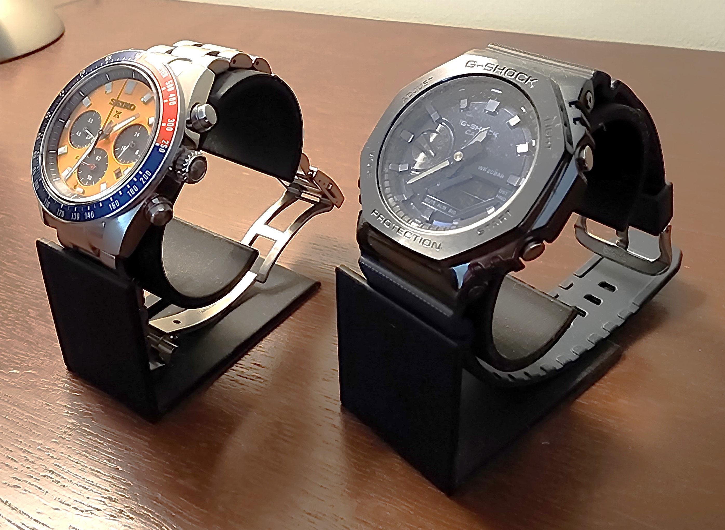 Watch stand